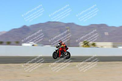 media/Jan-09-2022-SoCal Trackdays (Sun) [[2b1fec8404]]/Front Straight Speed Shots (1pm)/